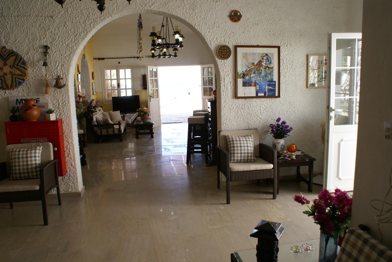 Mare Monte Hotel Chora  Exterior photo